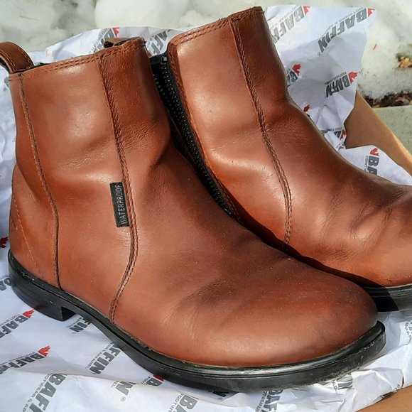 SOLD.  WOMEN’S WATERPROOF CHELSEA BOOT sz 7 - Picture 4 of 5